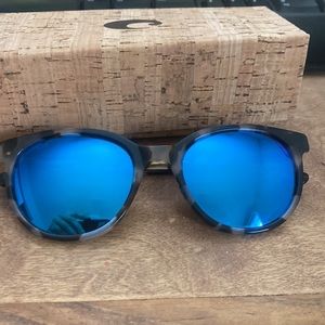 Costa Womens sunglasses